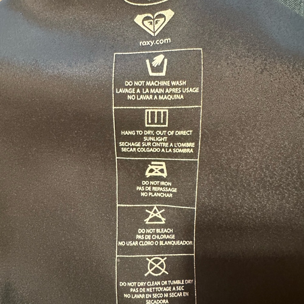 Roxy Rash Guard Top - Picture 3 of 4